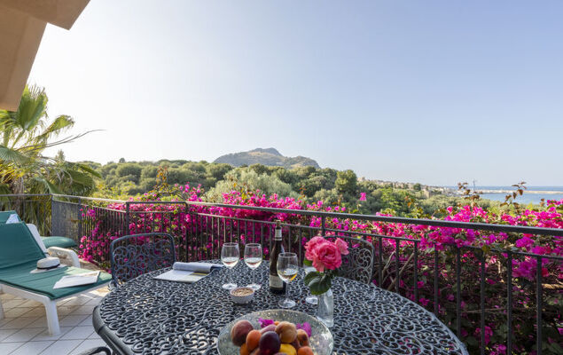 Cicladi Santorini - Photo 3