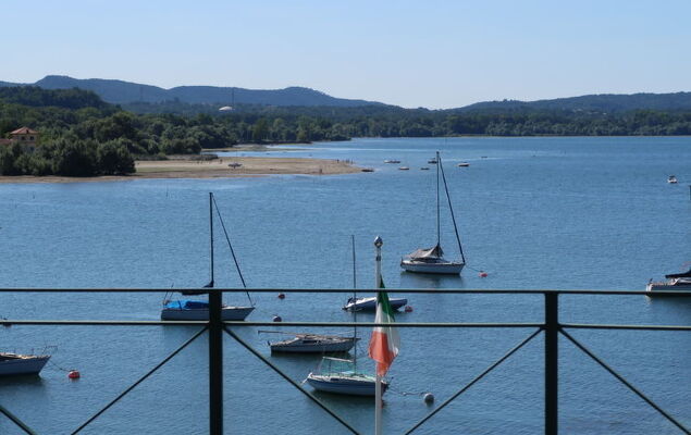 Blue Lagoon - Photo 19